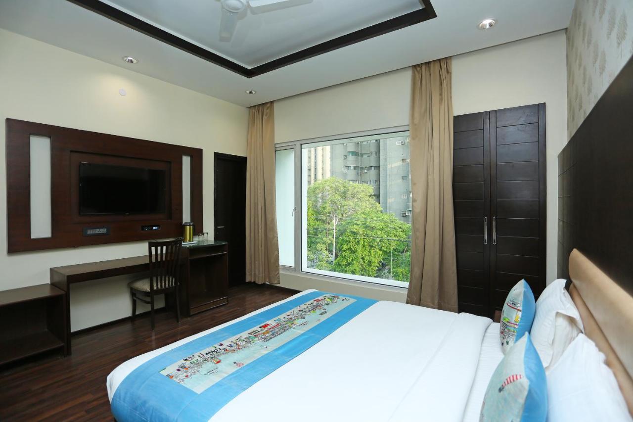 Oyo 9178 Hotel New Central Park Газиабад Екстериор снимка